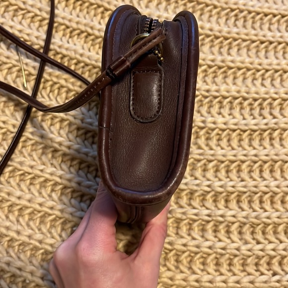 Vintage 90s Leather Coach Purse - Picture 6 of 9